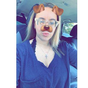 Meet your Posher, Katlynn